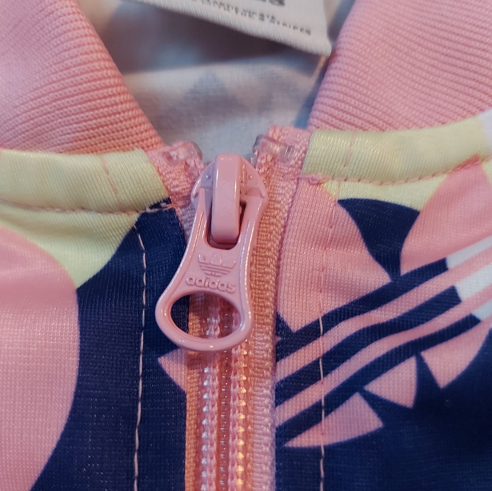 Adidas sports jacket - Picture 3 of 13